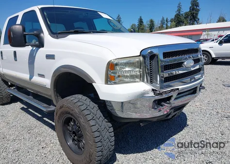 2005 Ford F-250 Lariat/Xl/Xlt z USA, uszkodzony, nr VIN 1FTSW21P05EB22026